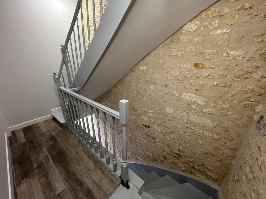 Appartement Centre Ville * Terrasse * Clim * Wifi * Haut De Gamme * Angouleme Exterior photo